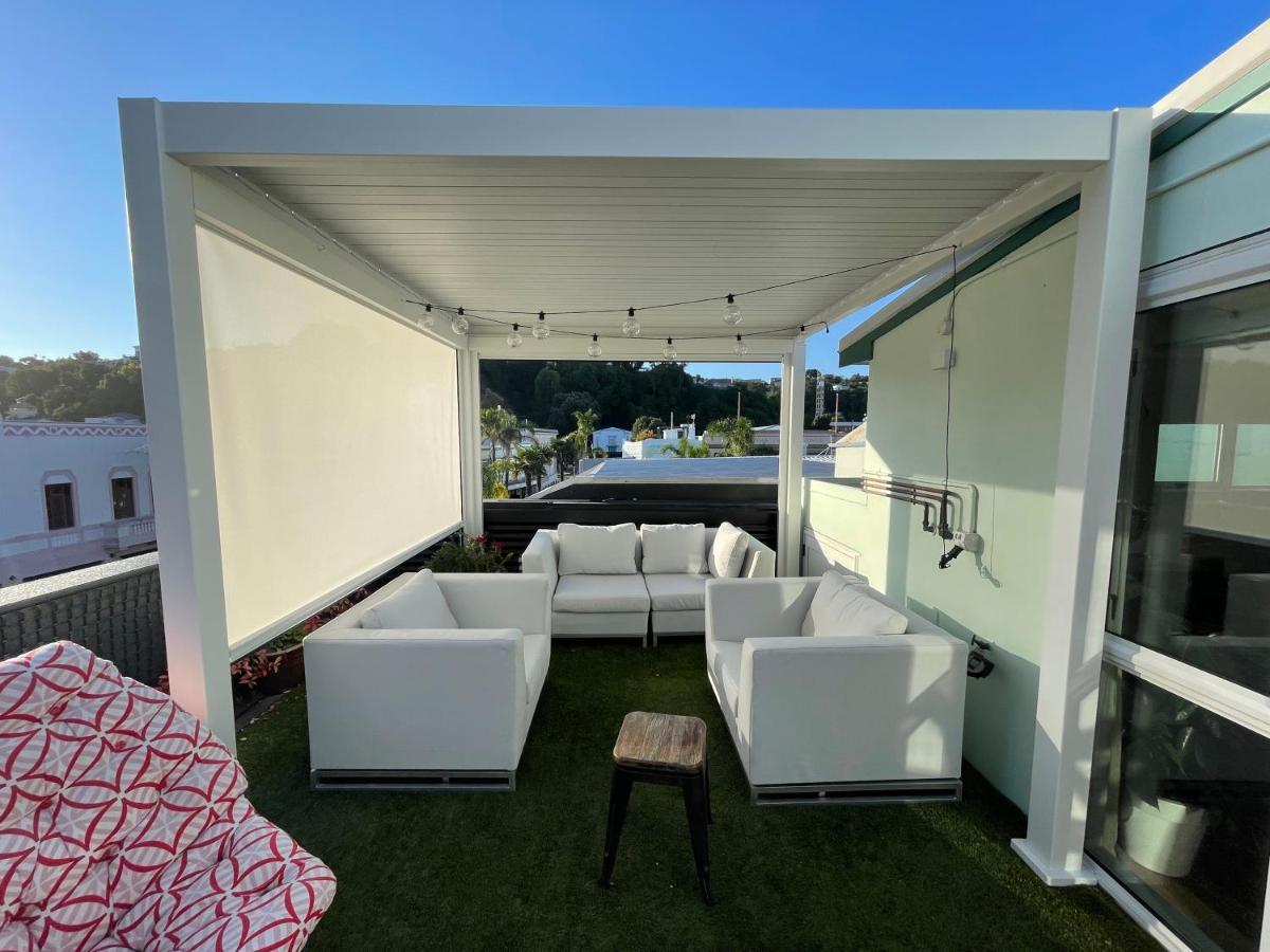נאפייר Laneway Apartments מראה חיצוני תמונה