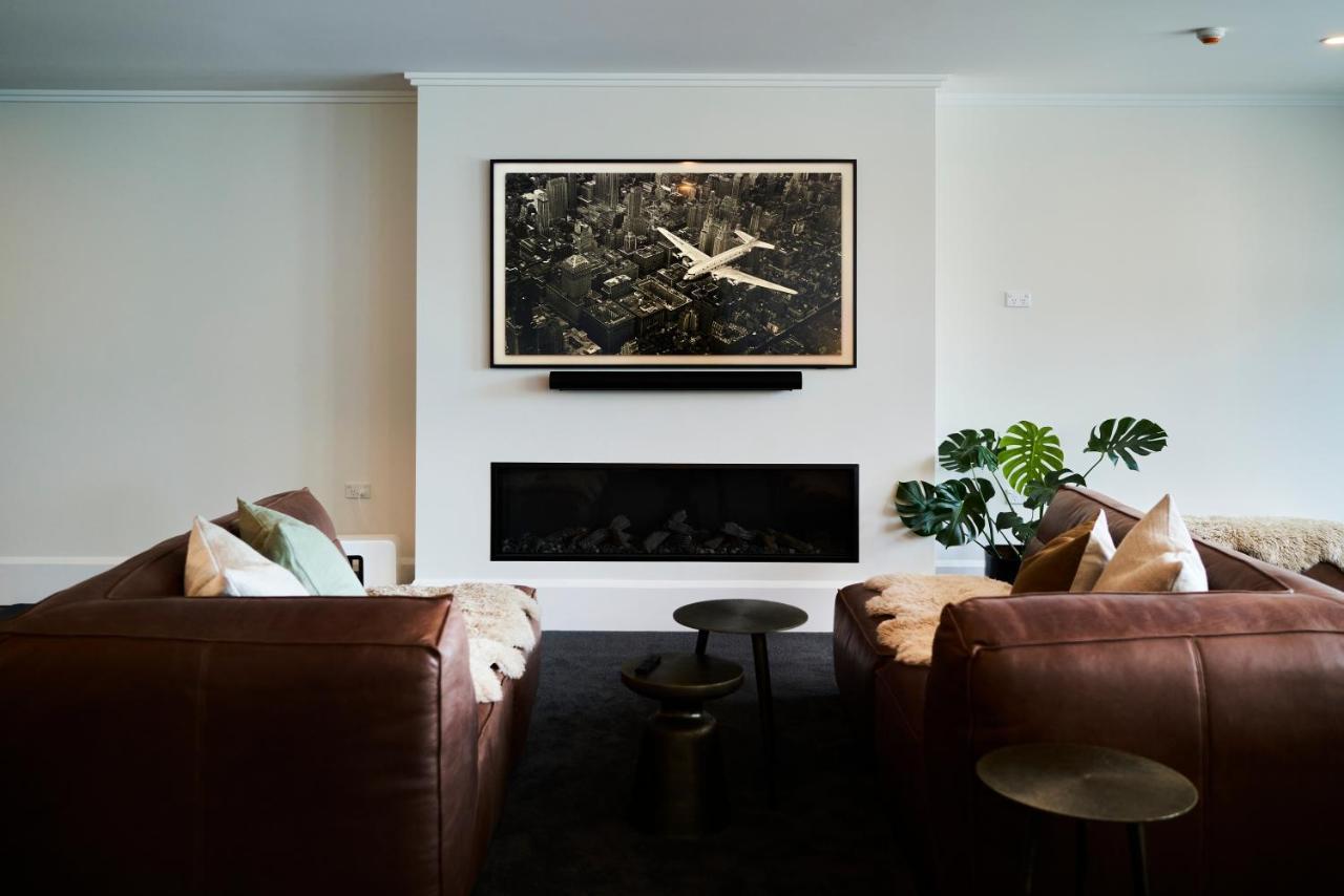 נאפייר Laneway Apartments מראה חיצוני תמונה