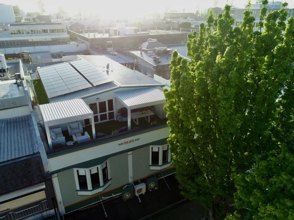 נאפייר Laneway Apartments מראה חיצוני תמונה