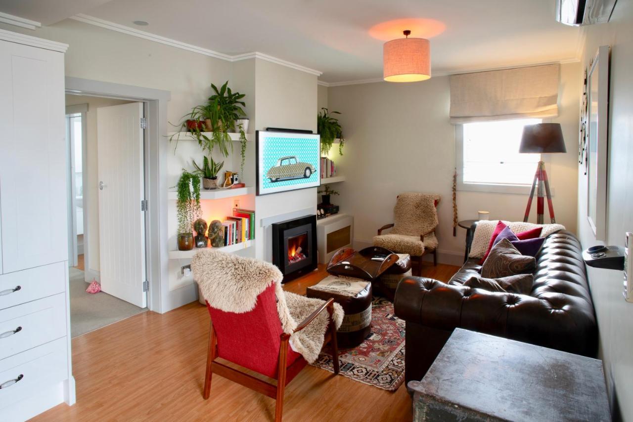 נאפייר Laneway Apartments מראה חיצוני תמונה